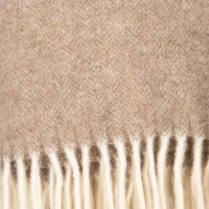 Alternative view of Kašmiir & Meriino Pleed Beež