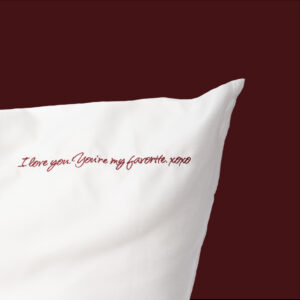 Alternative view of Sõnumiga Padjapüür "I love you..."